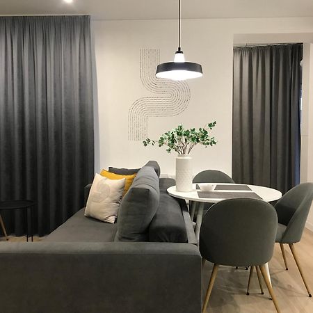 Modern Studio City Center Дуже Тепло! Netflix Khmelʼnytsʼkyy Exterior foto